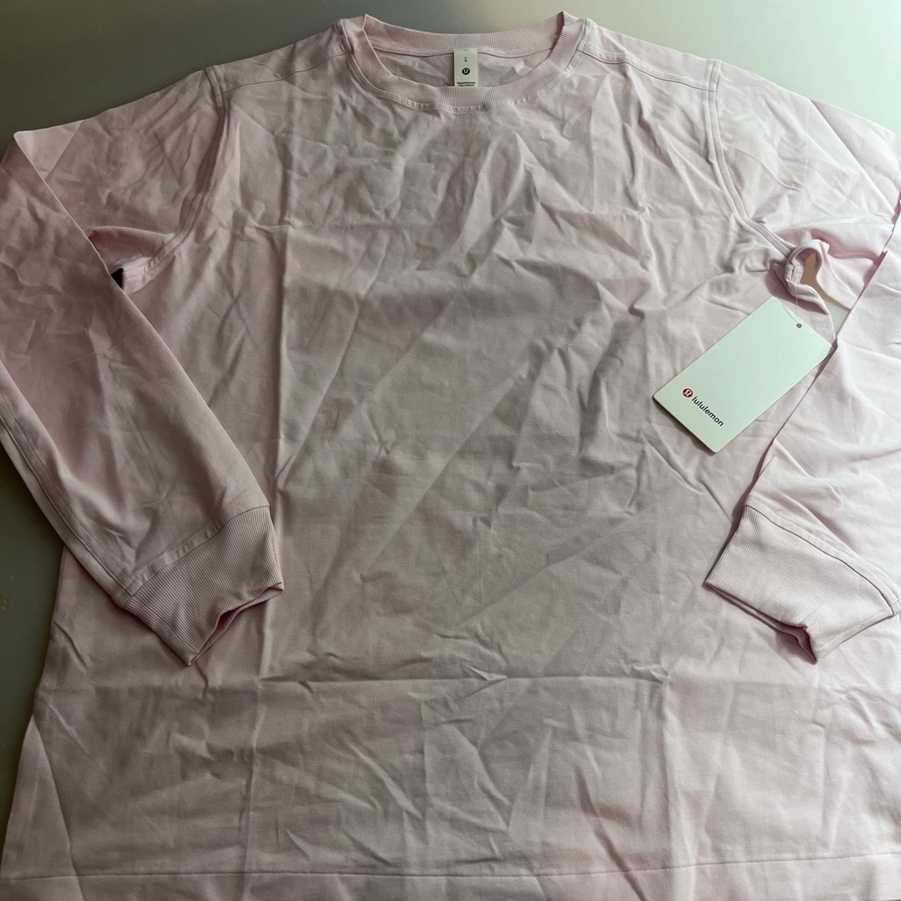Lululemon Athletica Soft Pink Long Sleeve Tee